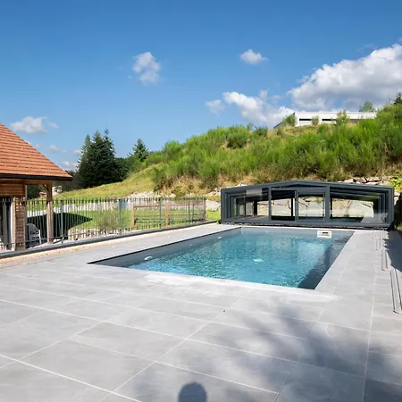 Pleine Nature - Piscine, Jacuzzi, Sauna