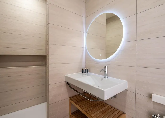 Pleine Nature - Piscine, Jacuzzi, Sauna