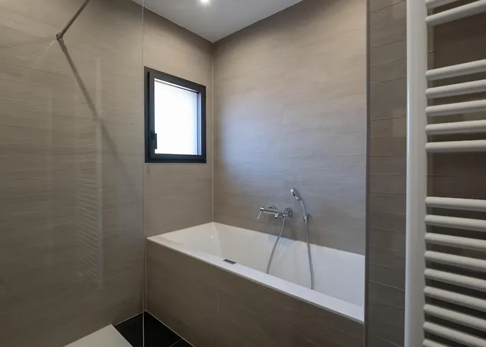 Pleine Nature - Piscine, Jacuzzi, Sauna